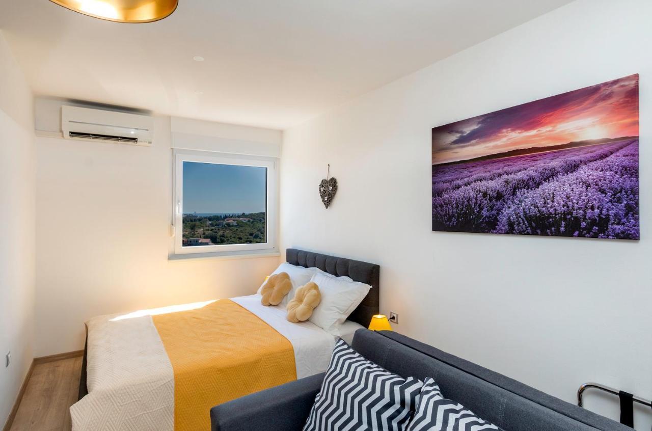 Apartman Vita Pula Exteriör bild
